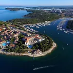 Kaiserwald アパート プーラ